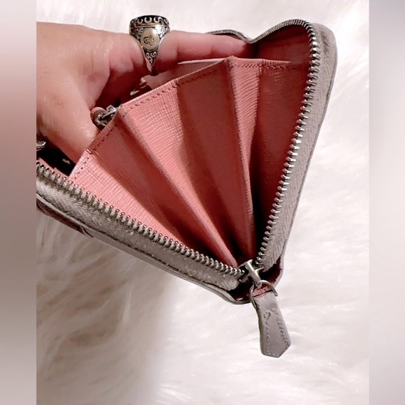 Fendi Pink Crayons Continental Monster Bag Bug Zip Around Wallet 8” x 4” - Picture 10 of 14